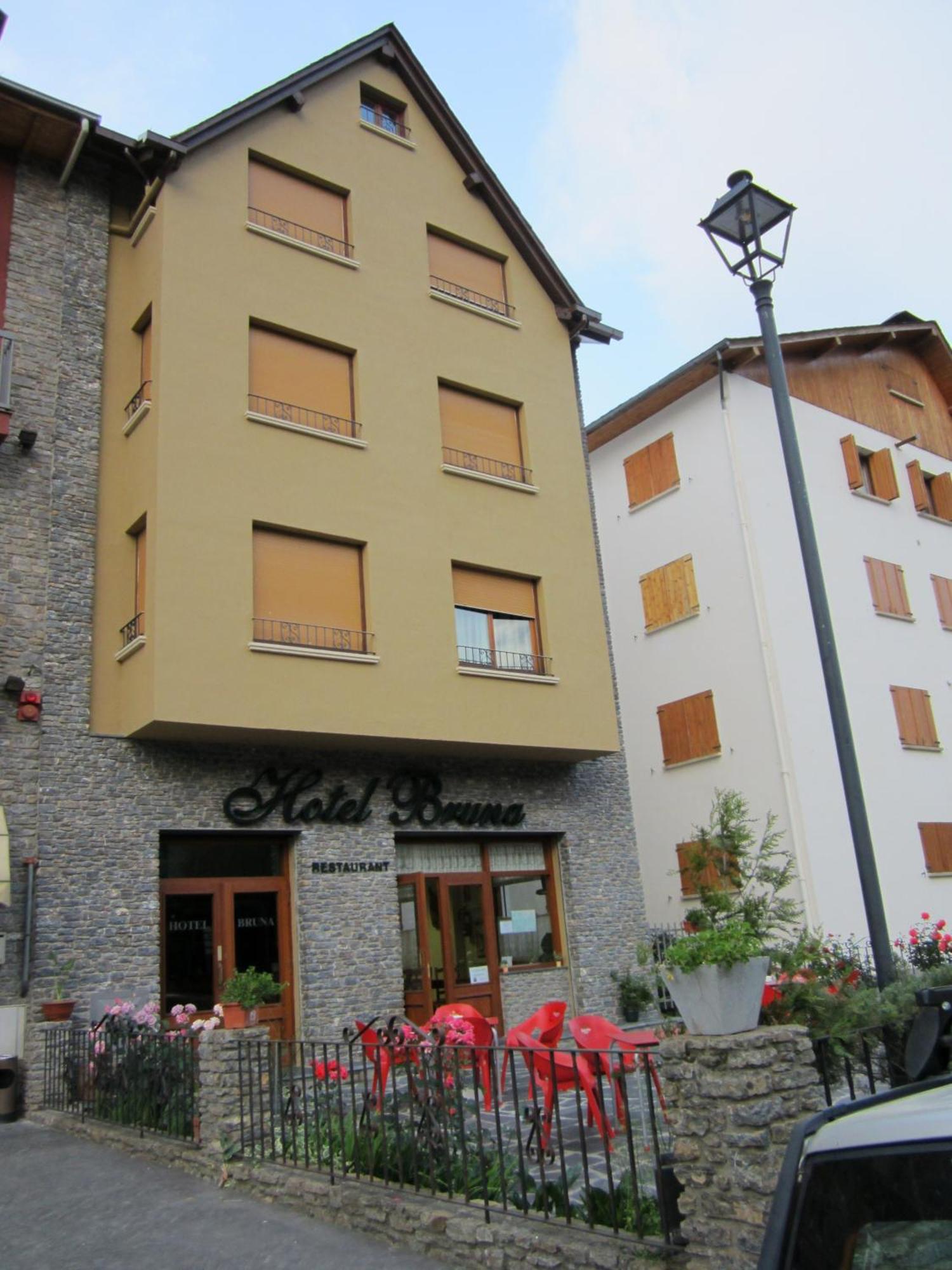 Hotel Bruna Esterri d'Àneu Extérieur photo
