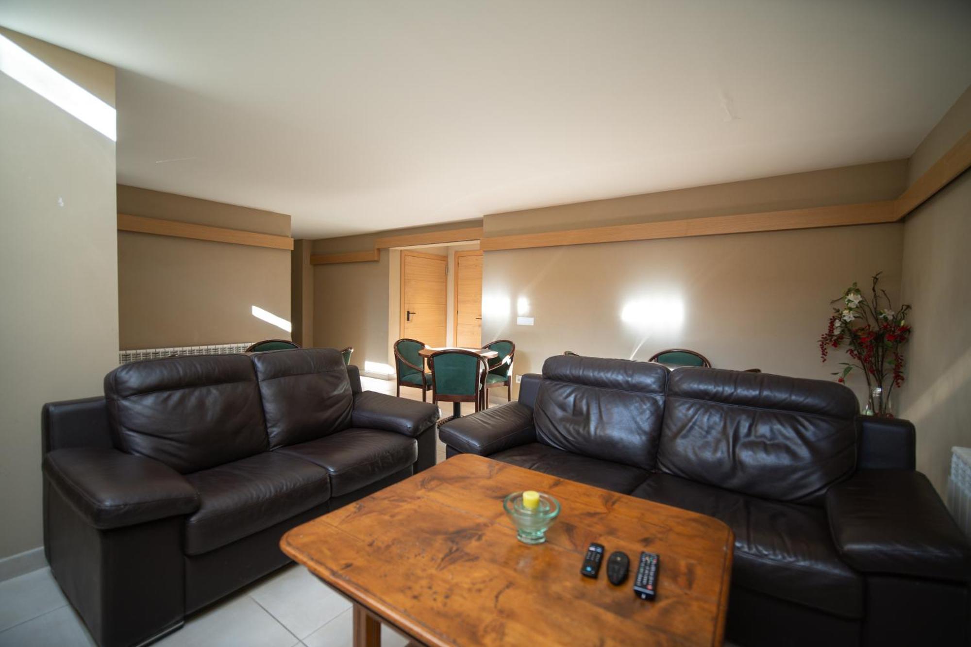 Hotel Bruna Esterri d'Àneu Extérieur photo