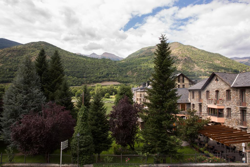 Hotel Bruna Esterri d'Àneu Extérieur photo